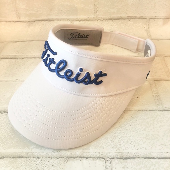 NWOT Titleist Men’s Tour Golf FJ Visor